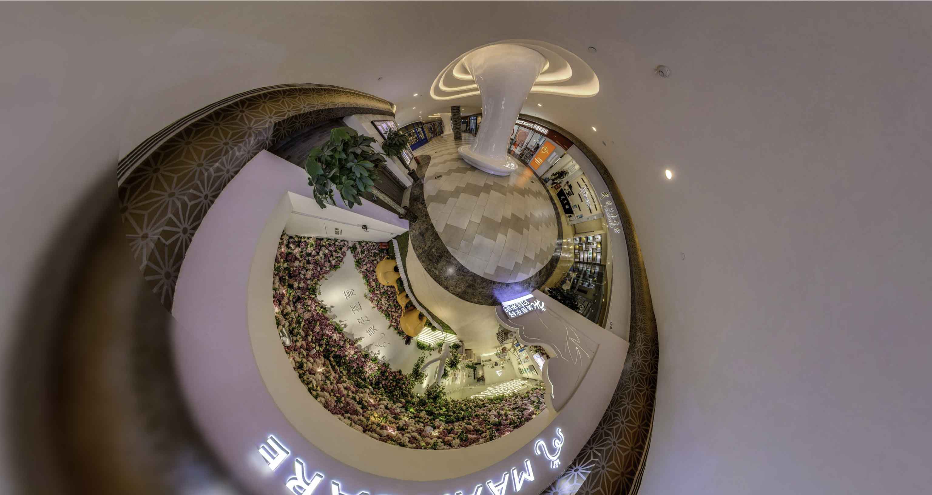 龙滚镇将VR全景融入品牌宣传活动的创新实践与策略